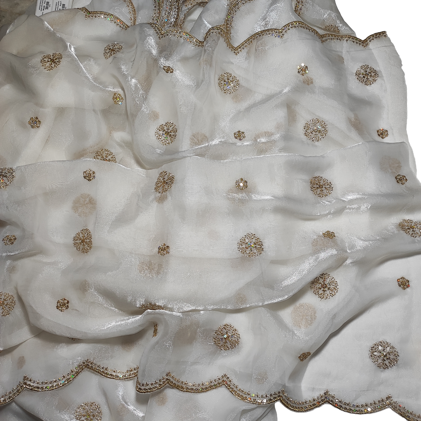 White Fandy Fabric with Both-Side Golden Border – Perfect for Dupatta Making