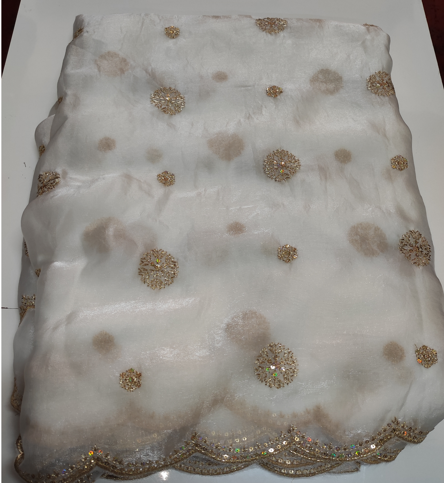 White Fandy Fabric with Both-Side Golden Border – Perfect for Dupatta Making